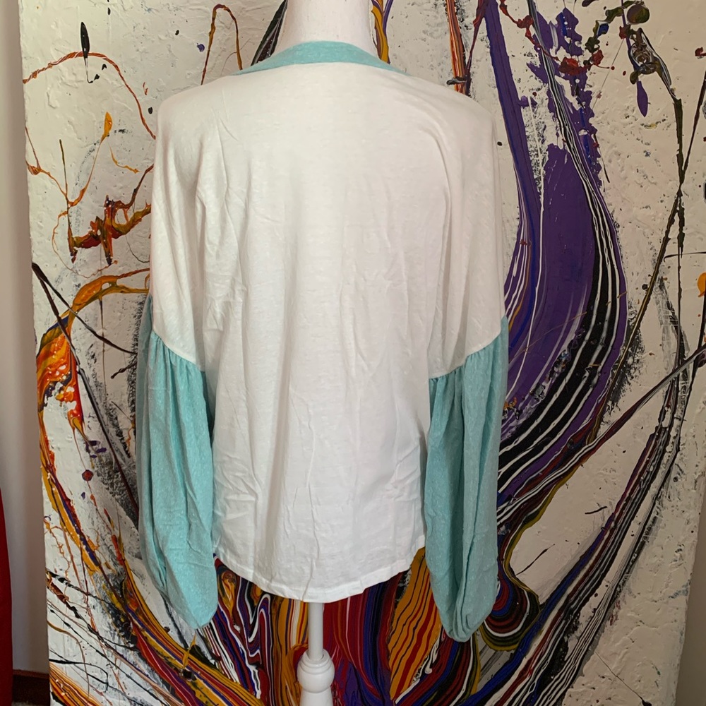 Long sleeve oversized puff sleeve tee shirt - Picture 2 of 3